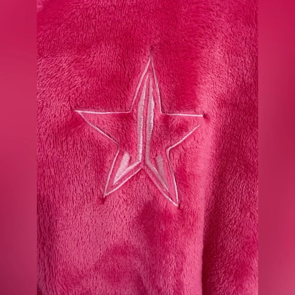 JSC Star Robe - Picture 2 of 4